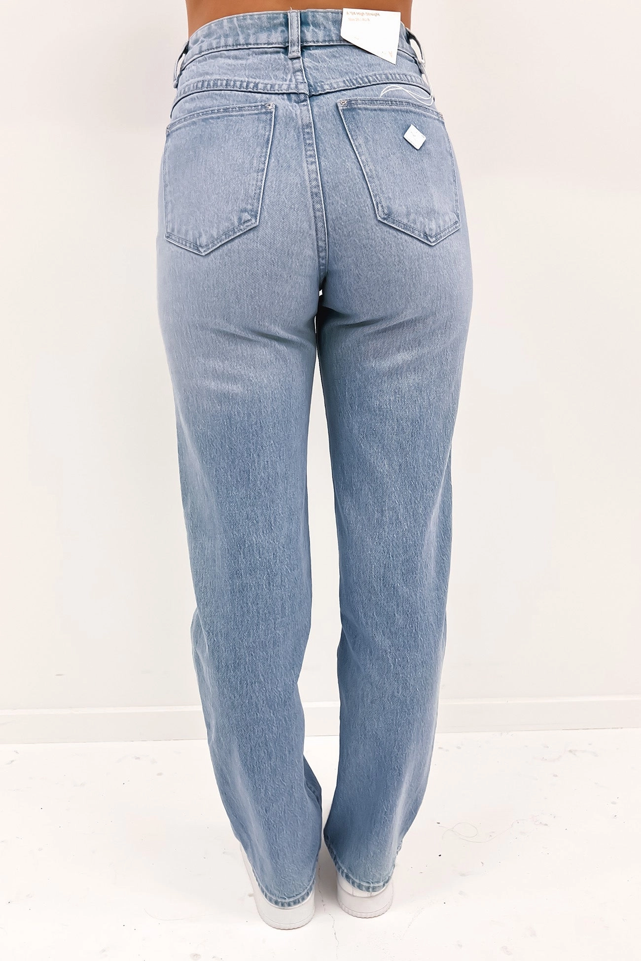 Urban Fit A 94 High Straight Jean Gina