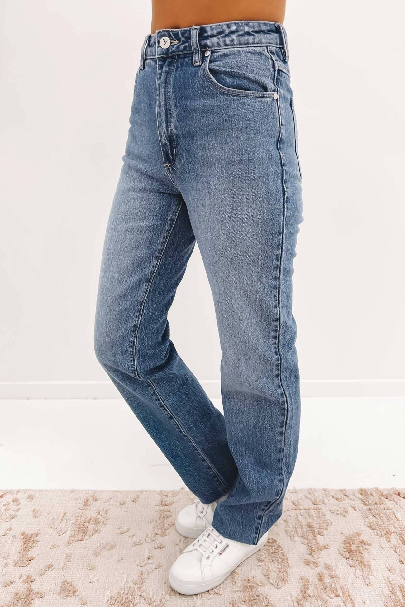 Bold Look Parent Style A 94 High Straight Jean Lexi Mid Blue