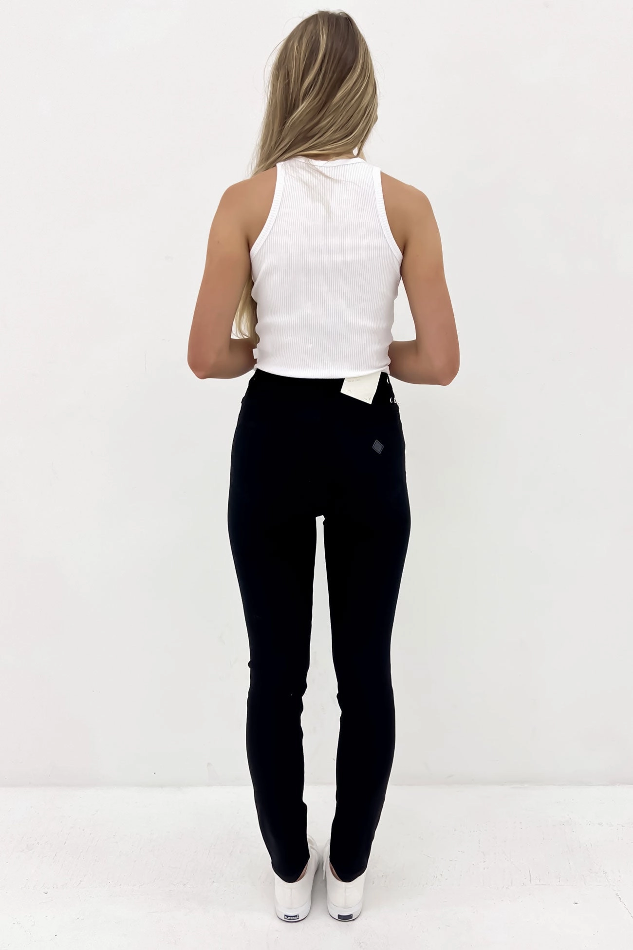 Go-To Choice A 94 Skinny Jean Black Magic