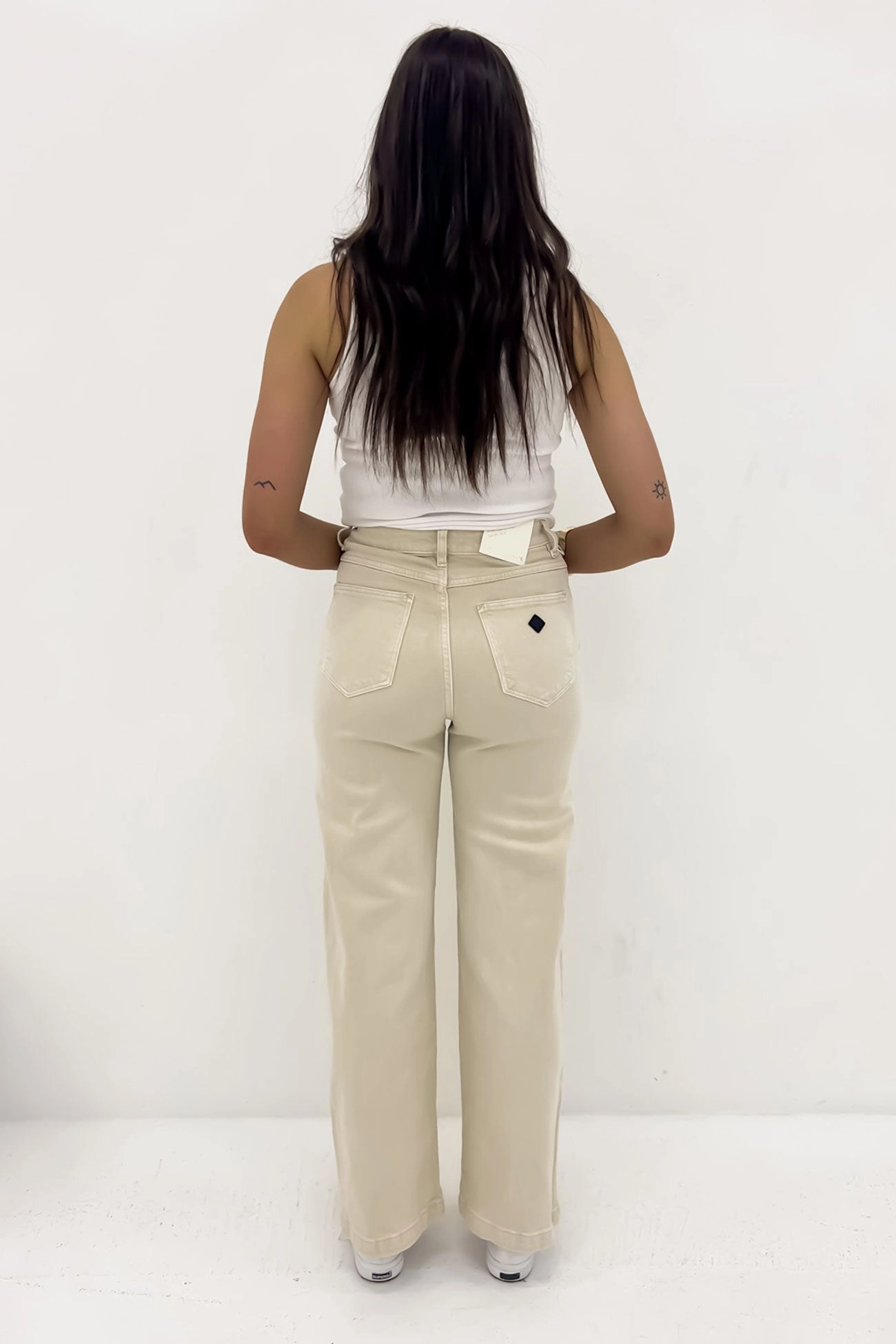 A 94 Wide Jean Clay Weighted Hemline Relaxed Style Lightweight Durable