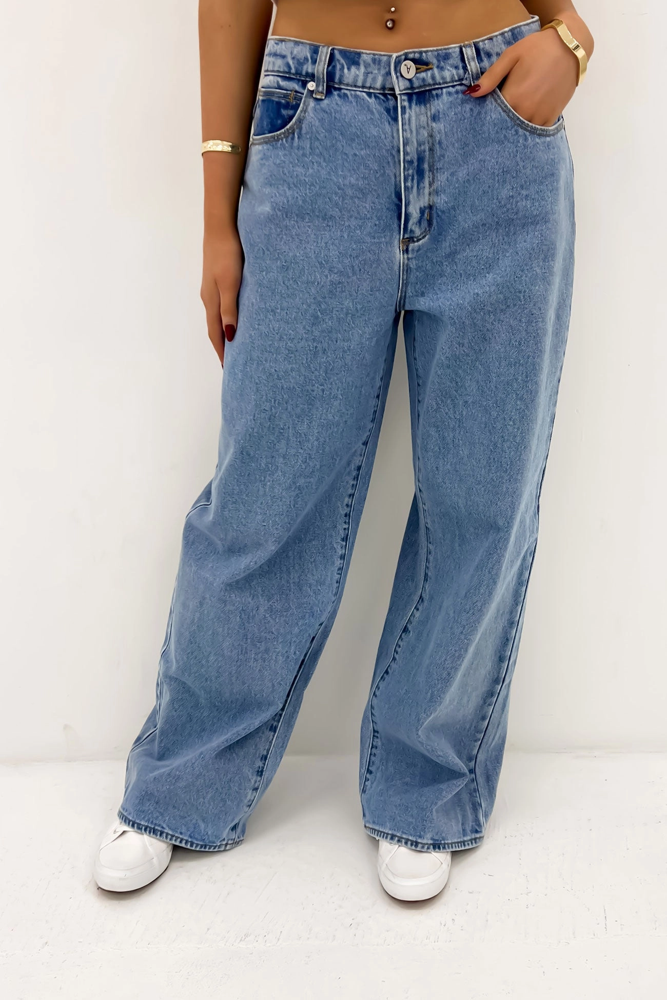A 95 Super Baggy Jean Gigi No Fade Look Fashion Lover Durable Minimalist Style