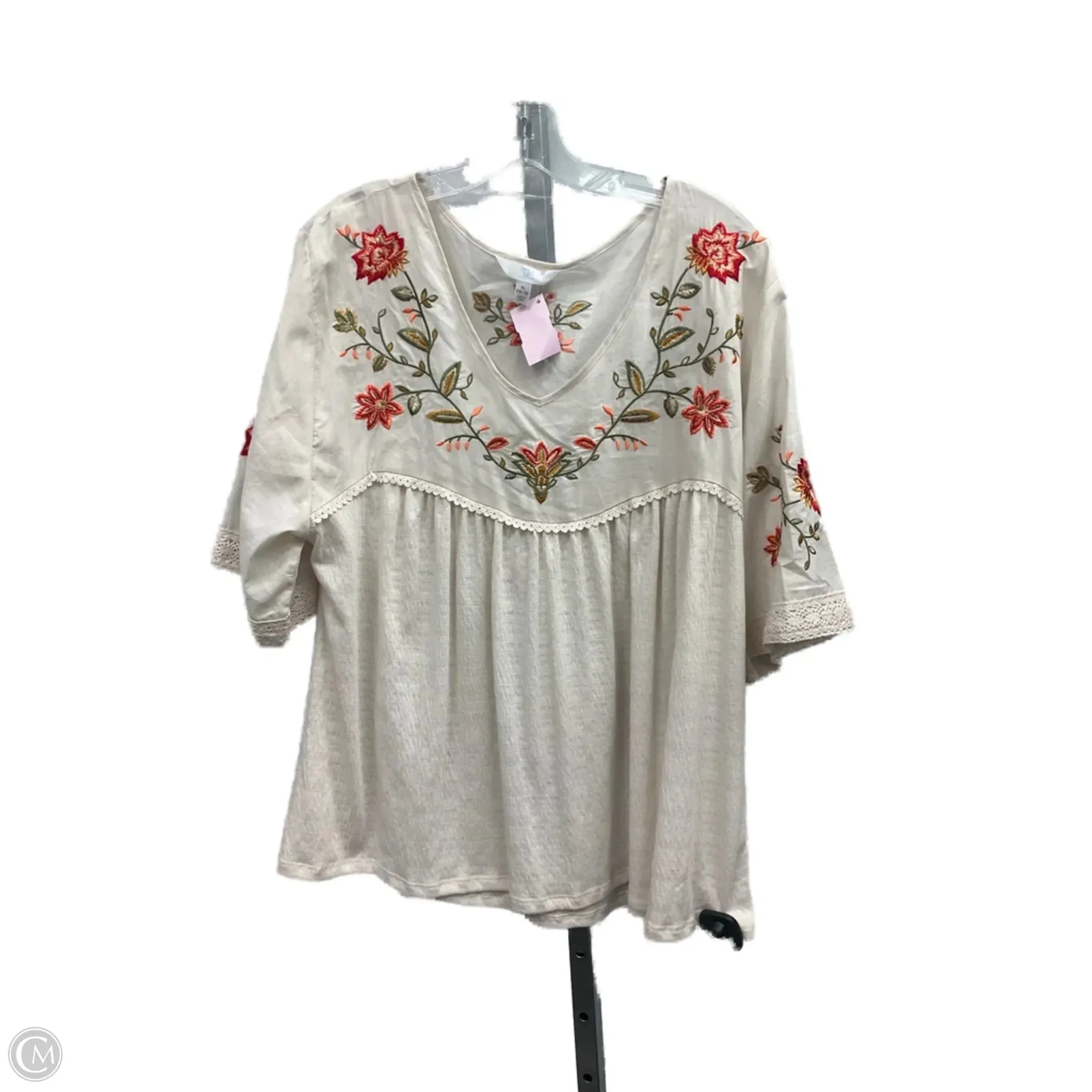 Top Short Sleeve By Time And Tru In Cream, Size: Xl Cool Nylon Farm Glow