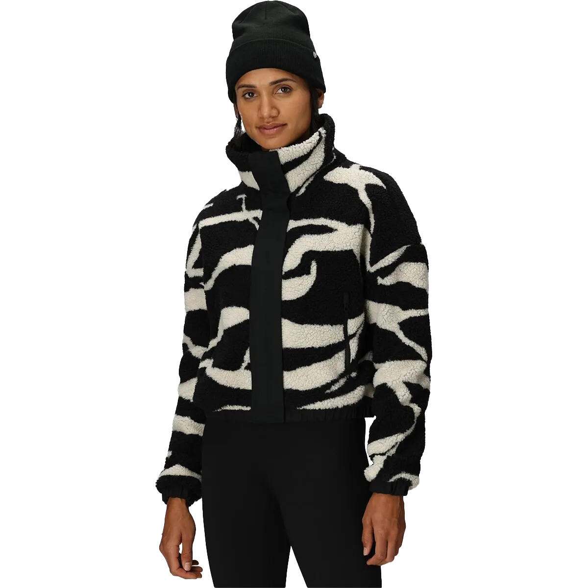Statement Outerwear Flexible Fit Engineering Women's Outpost Sherpa Jacket