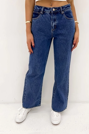A 95 Baggy Petite Jean Bella Modern Wear