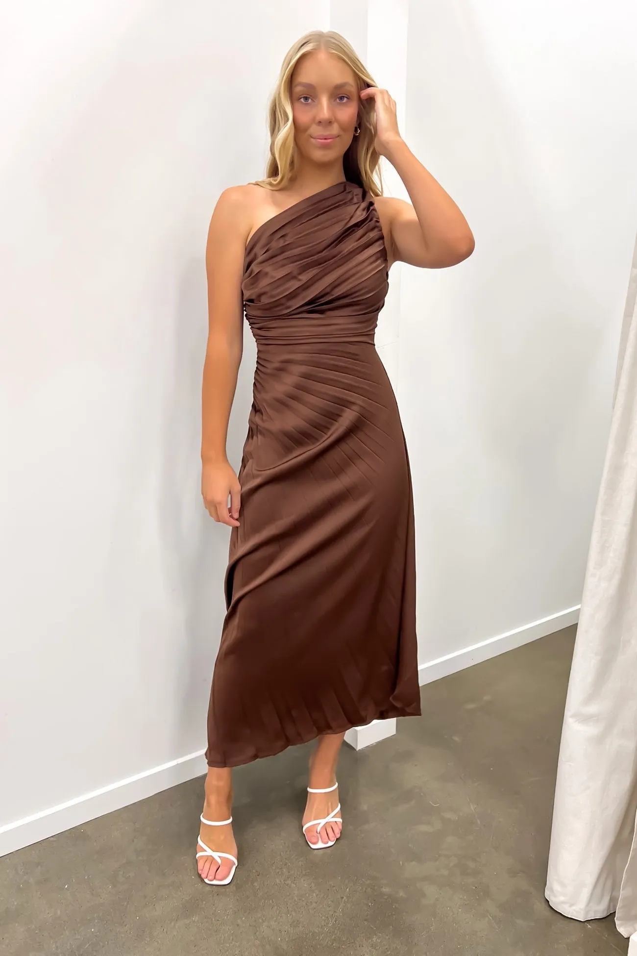 Caralee Midi Dress Chocolate Simple Ease