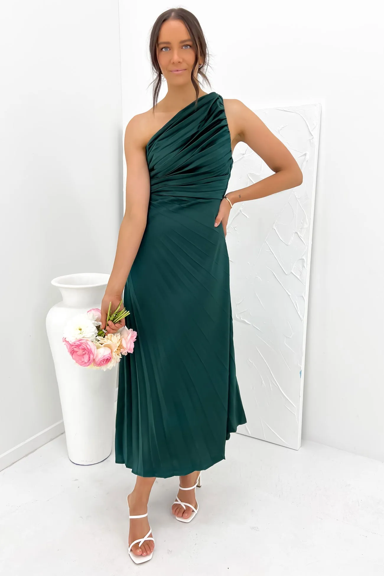 Minimal Tone Soft Mesh Caralee Midi Dress Emerald