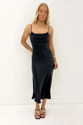 Layered Comfort Wear Edie Midi Dress Black