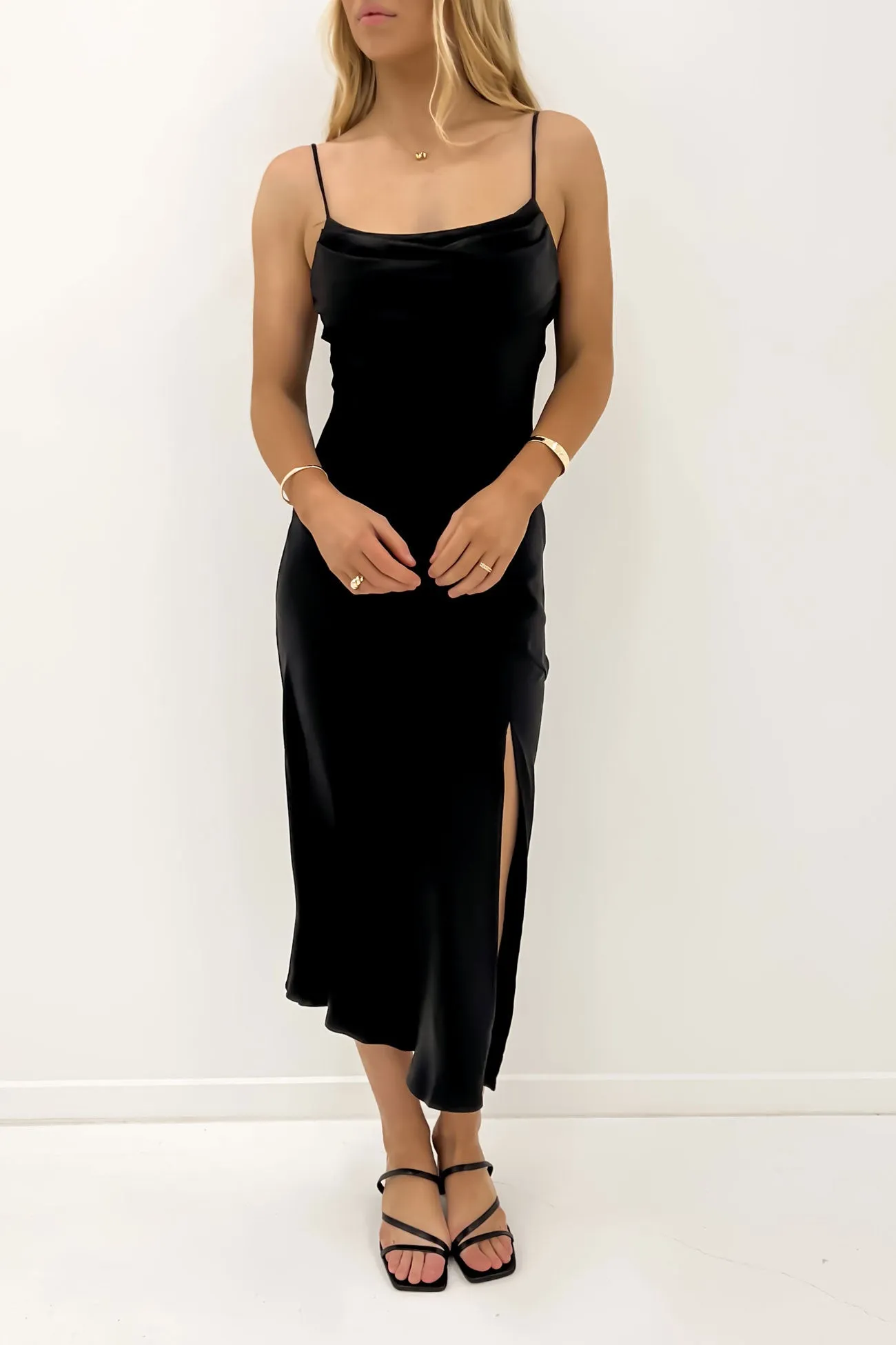 Edie Midi Dress Black Fashion Fit