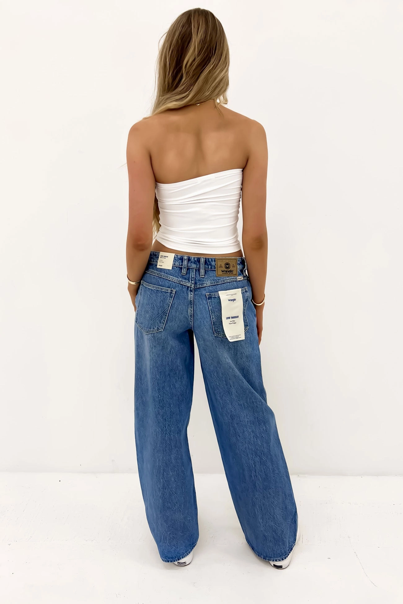 Simple clothing All Day Wear Low Farrah Jean First Light