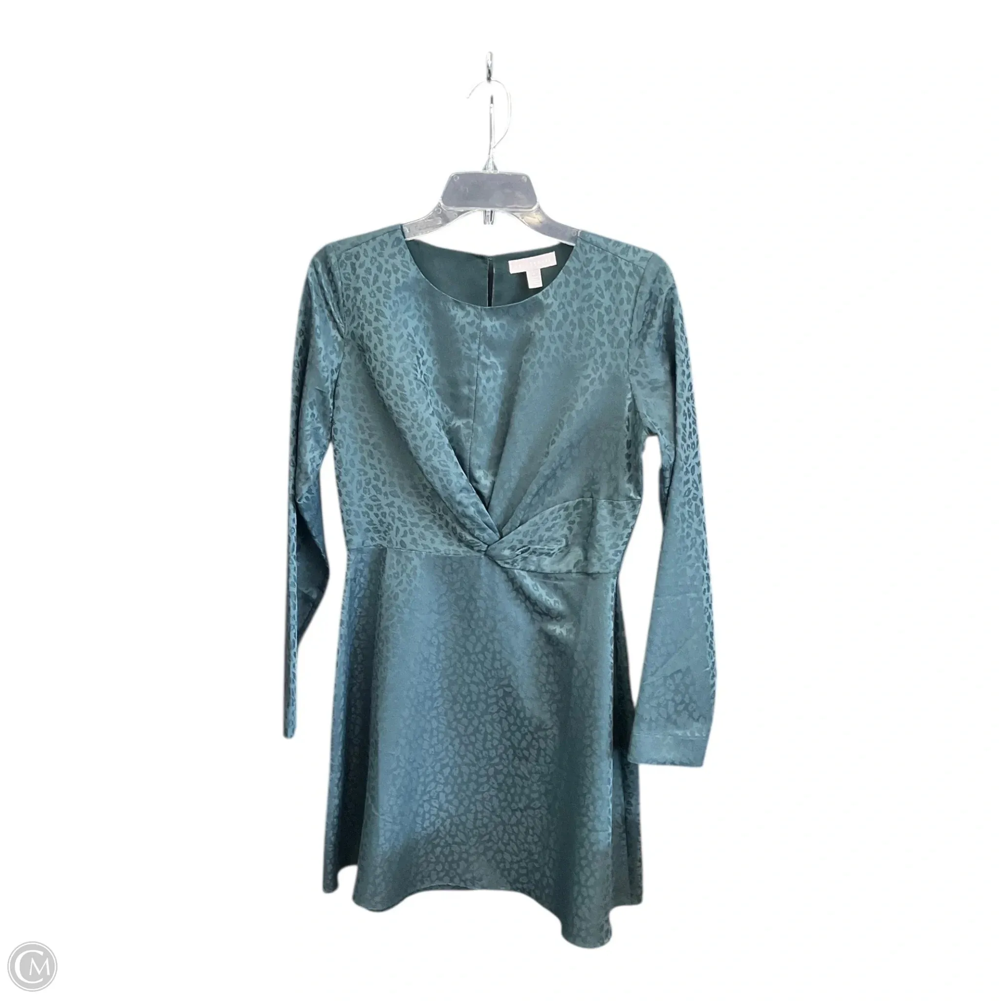 Dress Casual Short By Chelsea 28 In Green, Size: S Rooftop-Event