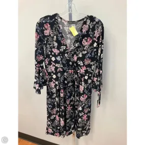 Sophisticated Appeal Light Movement Dress Casual Short By Mia In Floral Print, Size: M