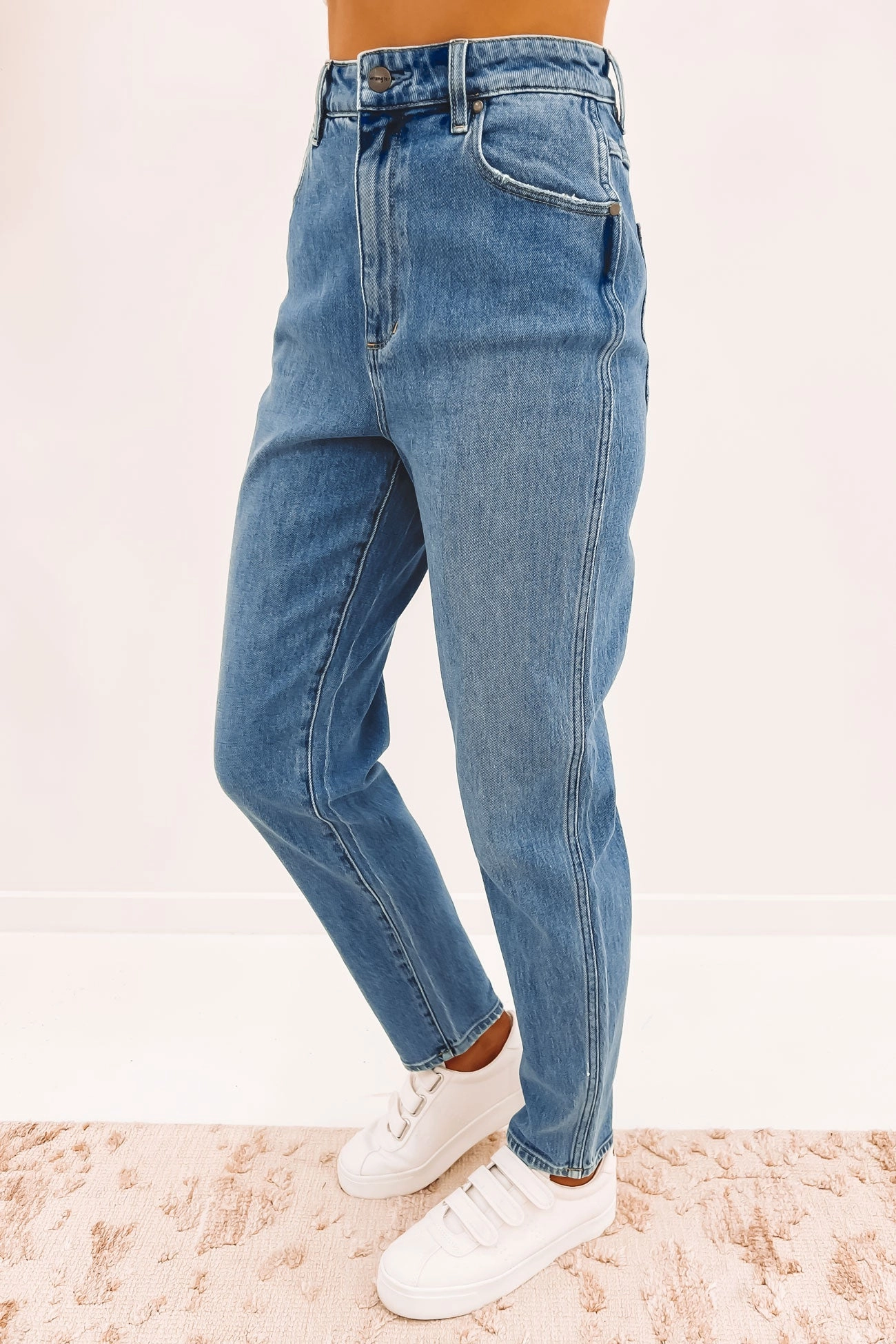 Resilient material Slim Modern Drew Jean Wanderlust