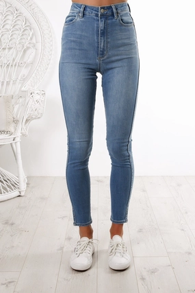 Mid Rise Fit Professional Wear Urban Explorer Hi Rider Jean Lennon Blue