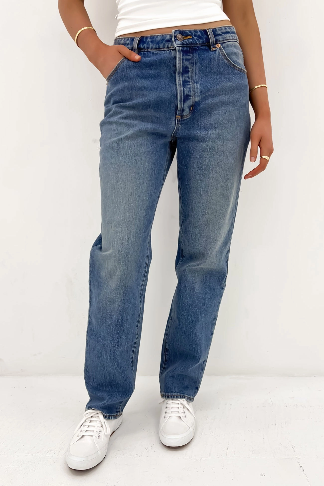 90S Relaxed Jean Broken In Street Approved