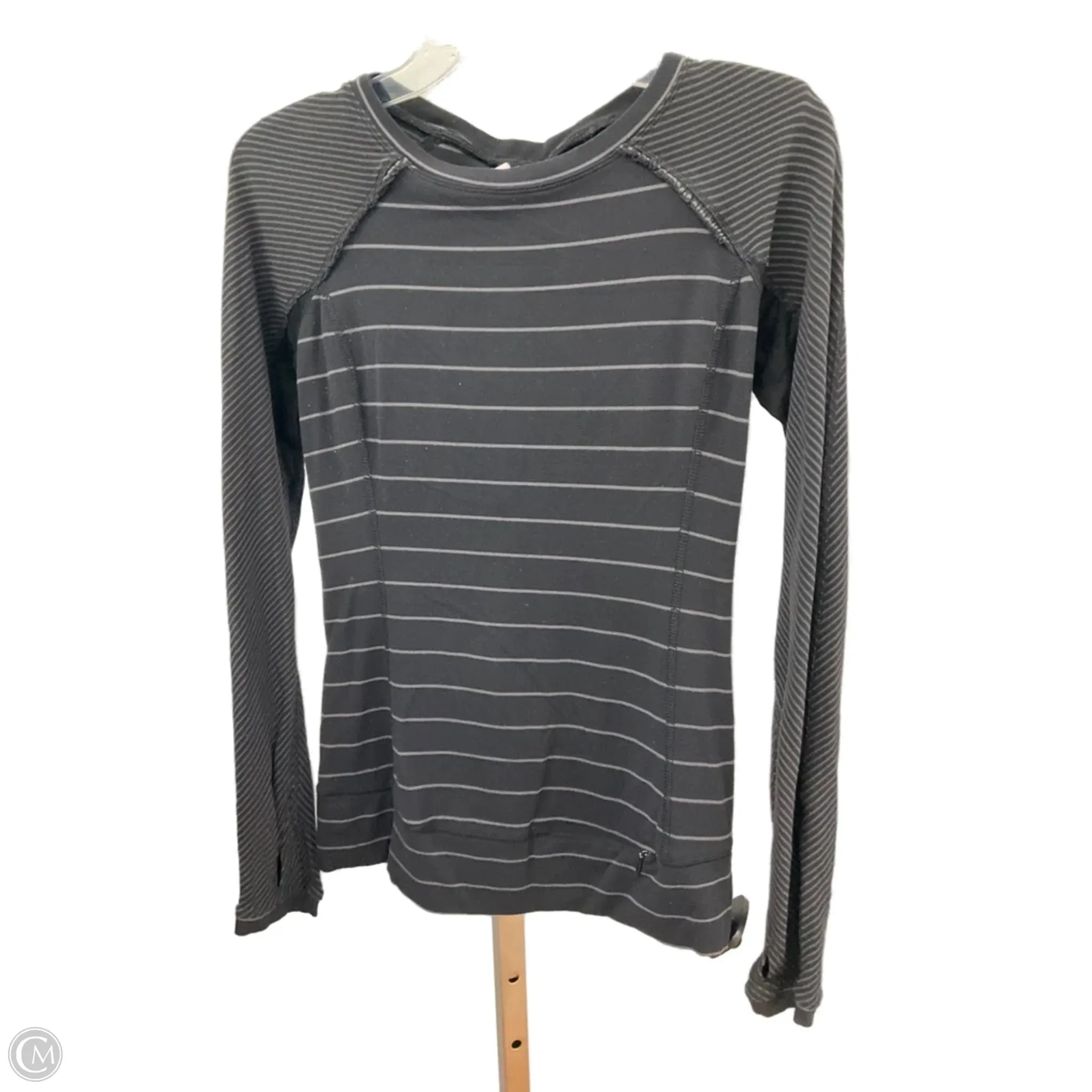 Athletic Top Long Sleeve Collar By Lululemon In Striped Pattern, Size: M AntiPilling Finish Cool Nylon