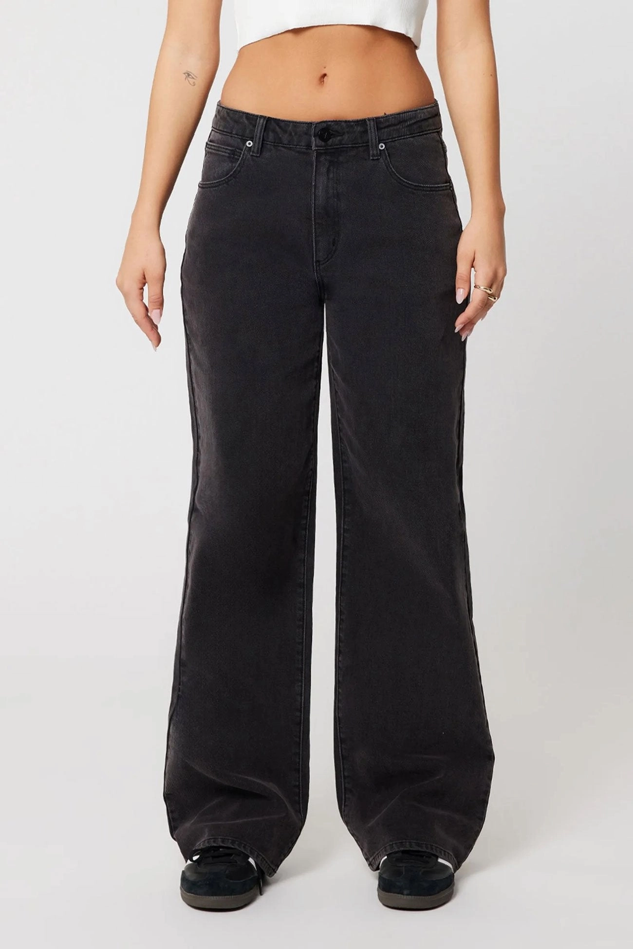 A 95 Baggy Jean Heidi Common Outfit