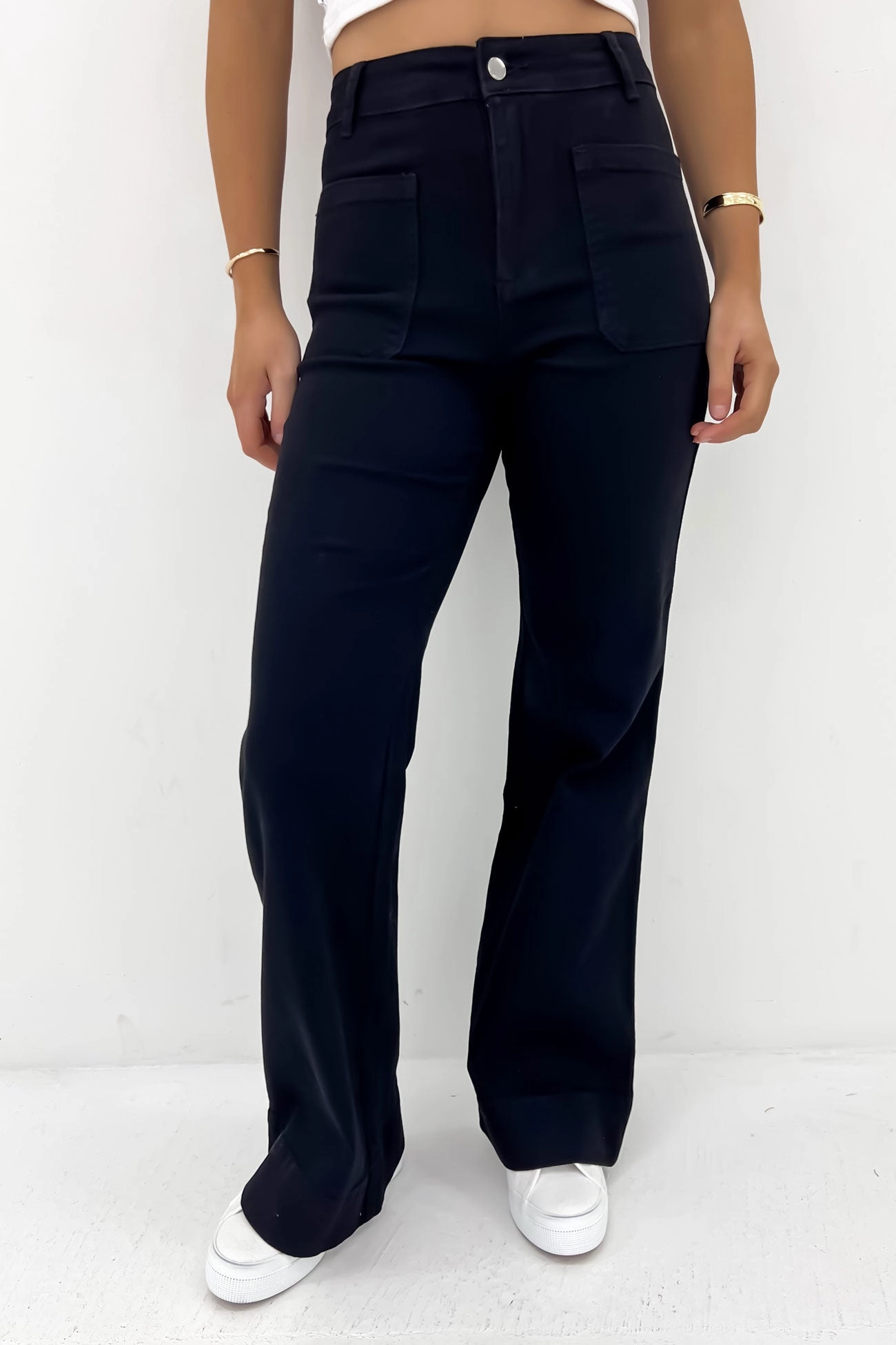 Unisex Attire Taylah Jean Black