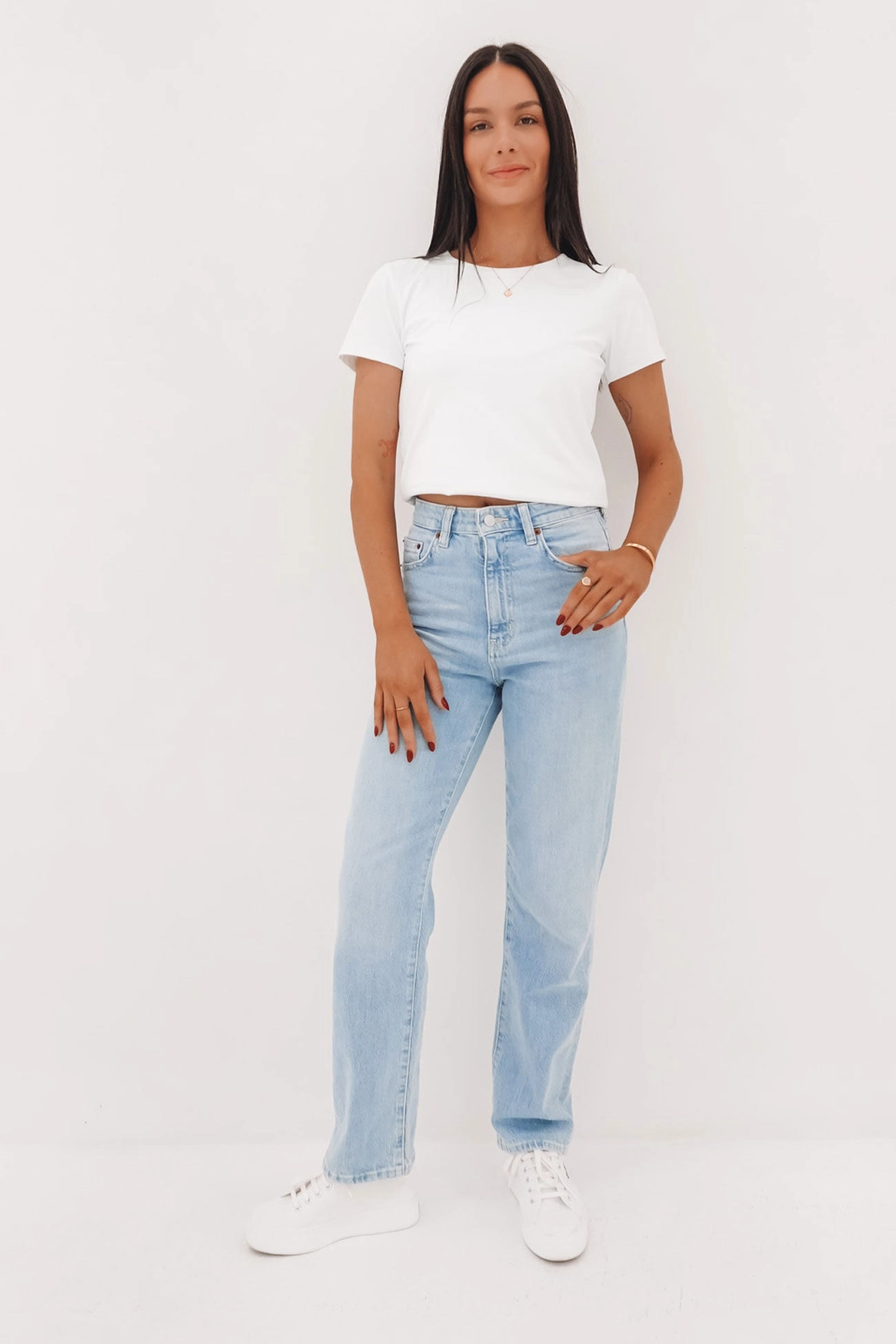 Hi Straight Jean Faded Blue Effortless Choice Lifestyle Outfit