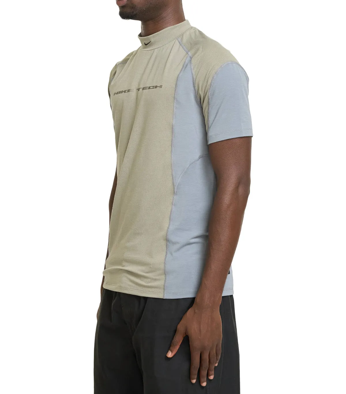 SustainableProduction WrinkleResistantCloth Nike Tech T-Shirt Army