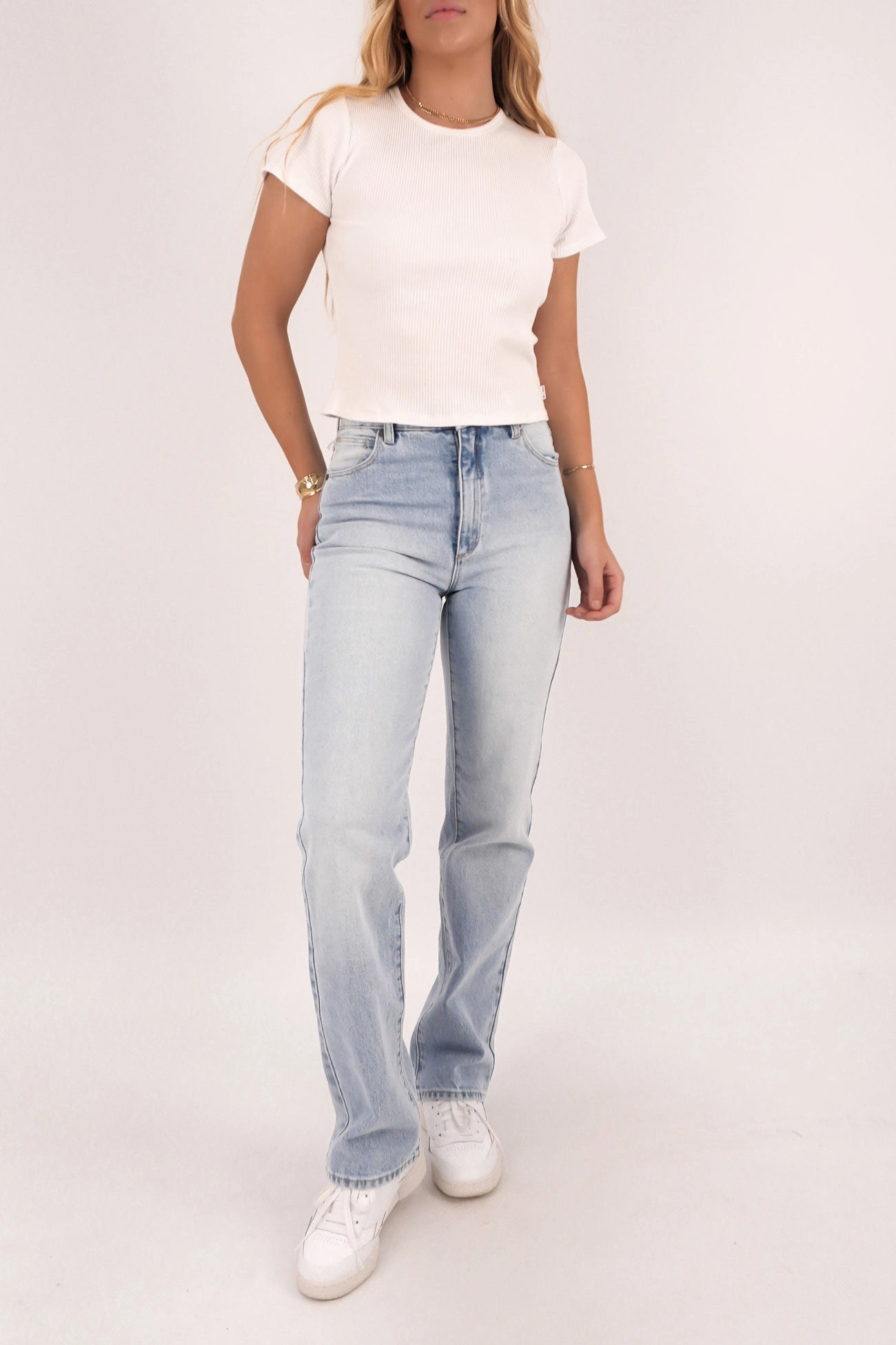 All Day Comfort Design Premium Denim A 94 Straight Jean Kaia