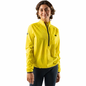 Non Restrictive Tailoring Accessorize Women's Low Light Swish Pullover 2.0