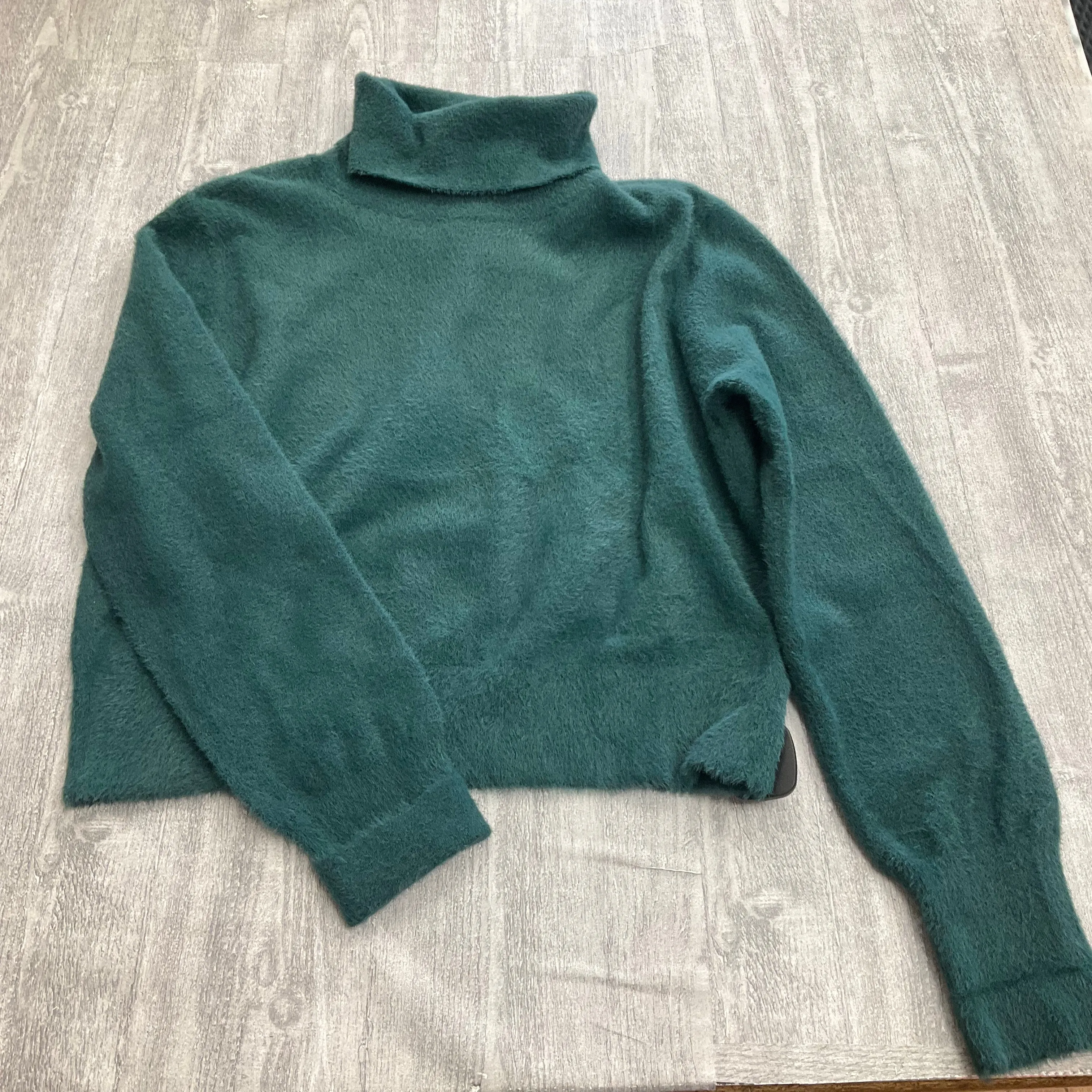 Layered Ply Construction Sweater By Line In Green, Size: L