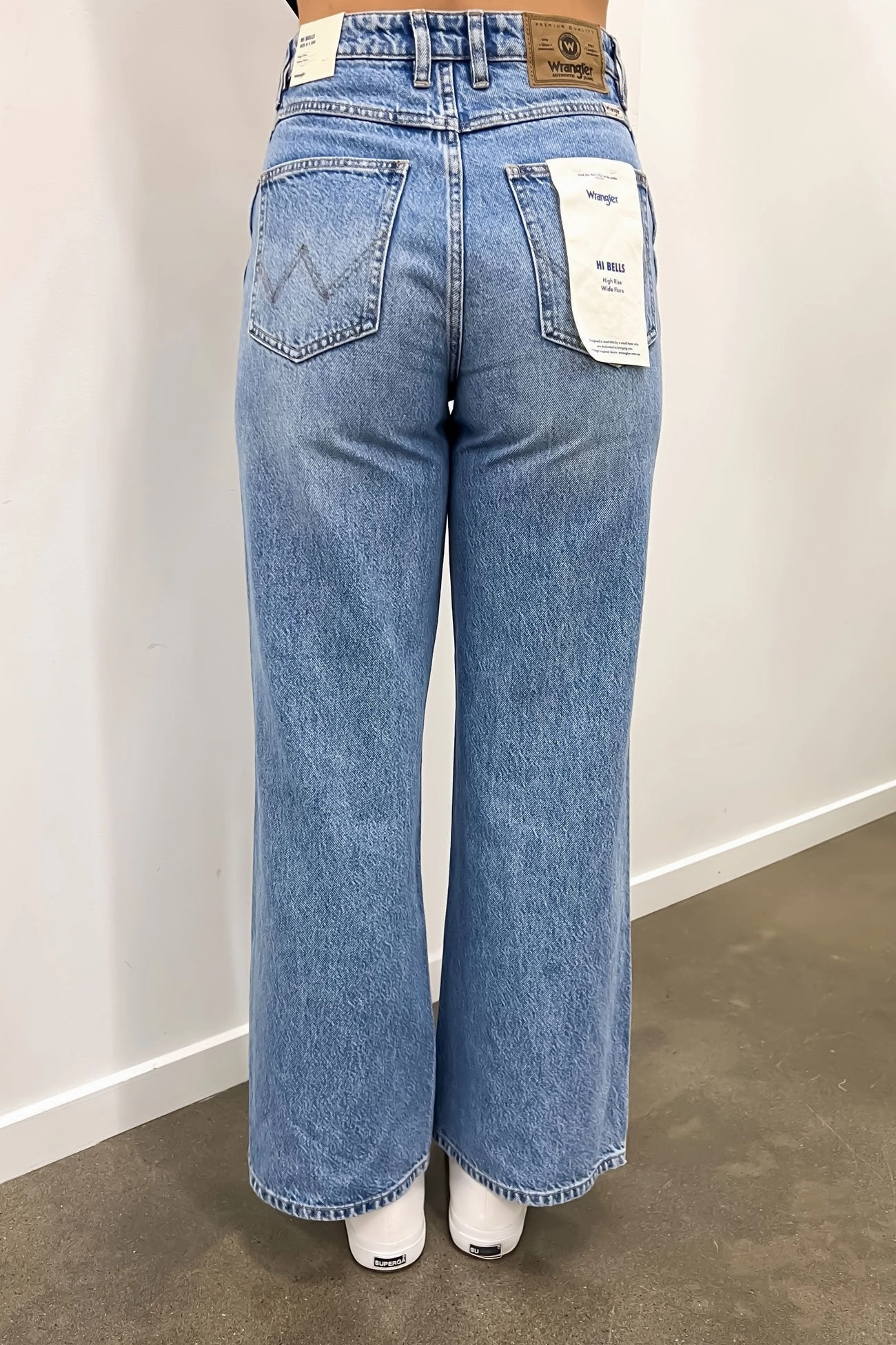 Street Basics Hi Bells Jean Rolling Blues Petite