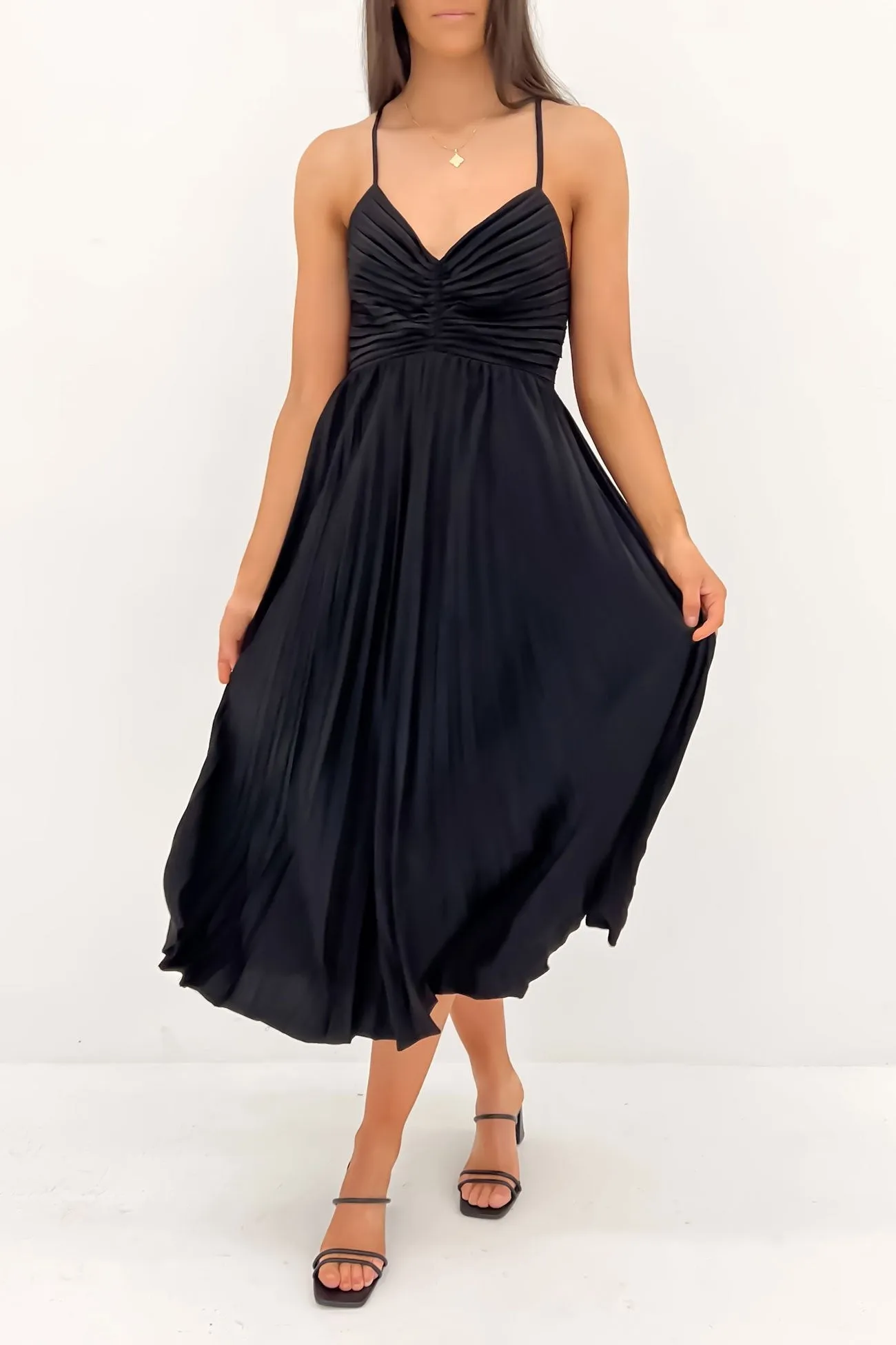 Chill Fit Clydie Midi Dress Black