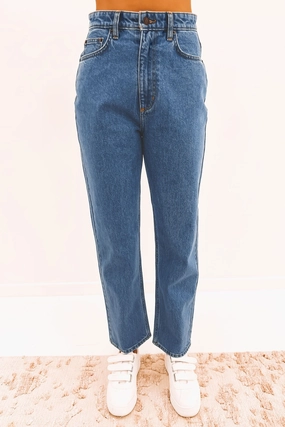 High Straight Jean Cosmic Indigo fade resistant color