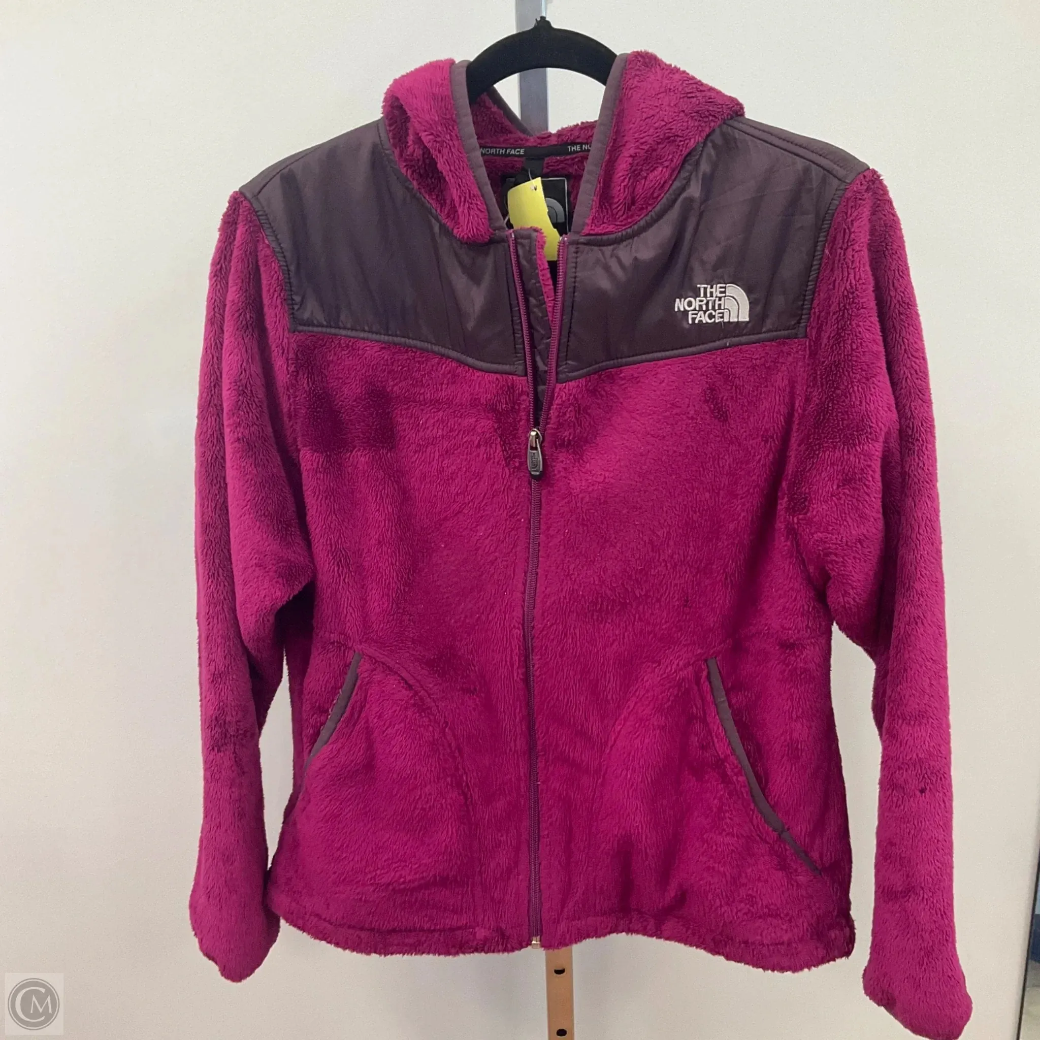DoubleStitchSeams Pocket Details Jacket Faux Fur & Sherpa By The North Face In Pink, Size: M