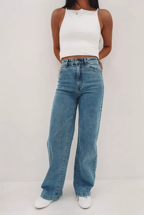 One For All Simple Outfit Jacqui Wide Leg Jean Light Blue