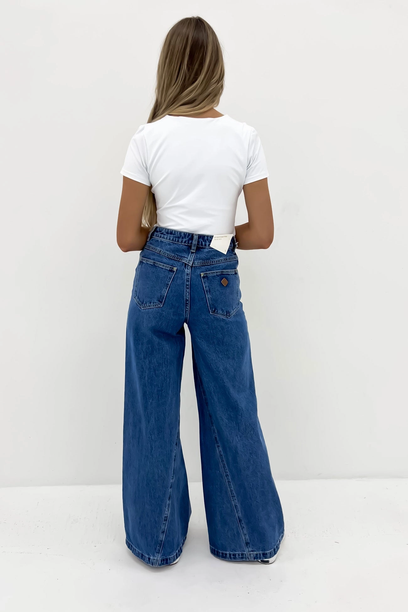 A 94 Super Wide Jean Chantell Non Fading Technology