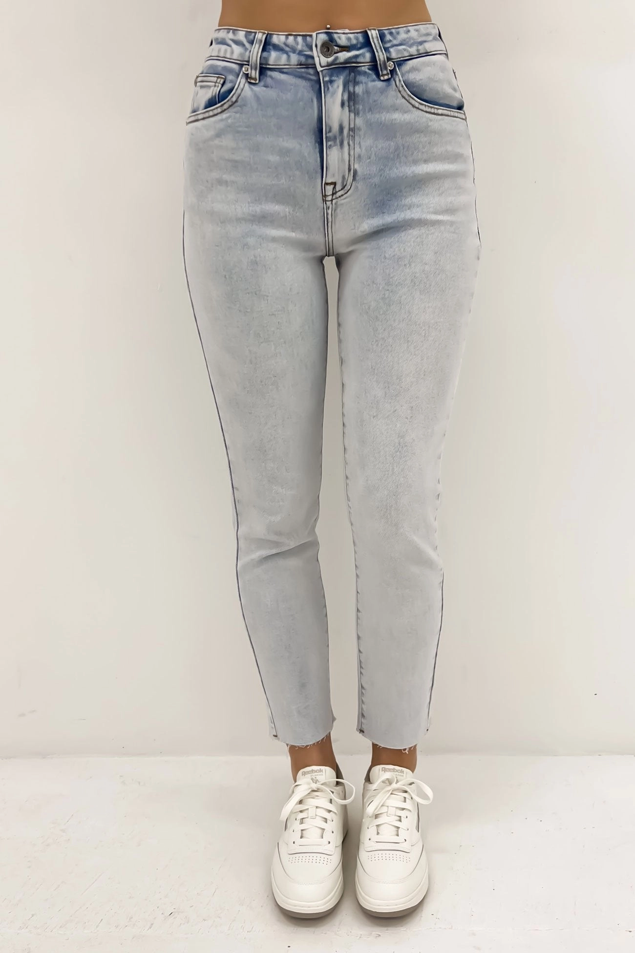 Monica Mom Comfort Jean Bleach Basic Fashion