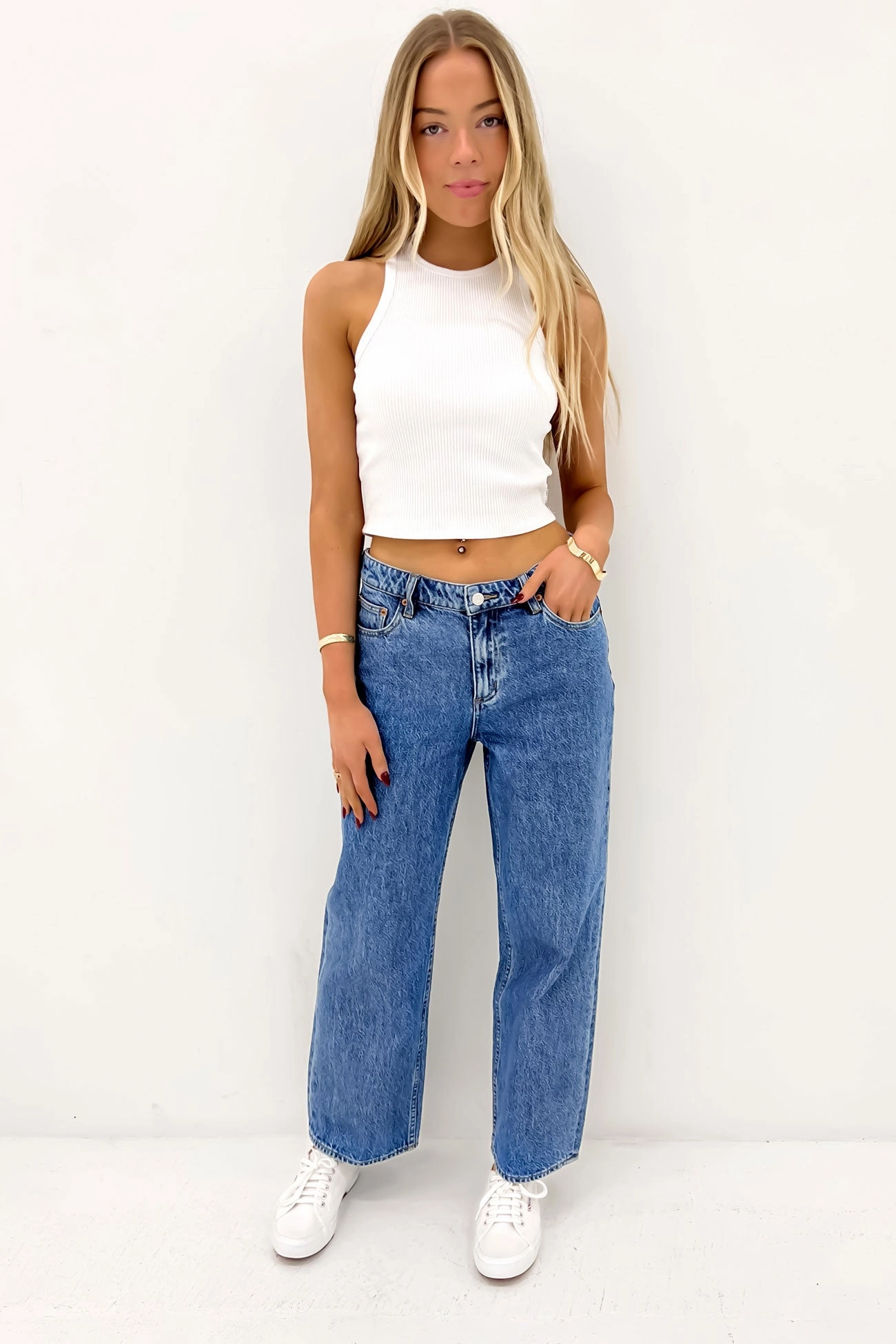 Mid Baggy Jean Bold Blue Urban Fit Fitted Design