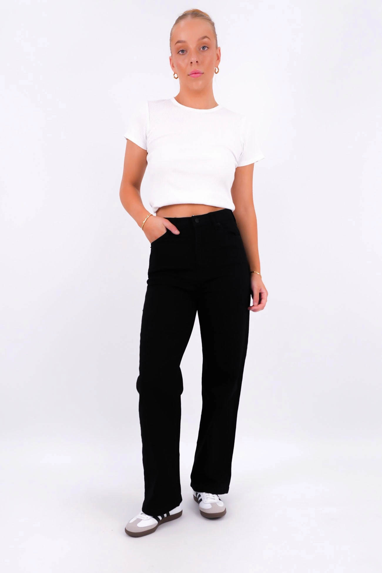 Smart Utility Hi Wide Jean Washed Black Petite