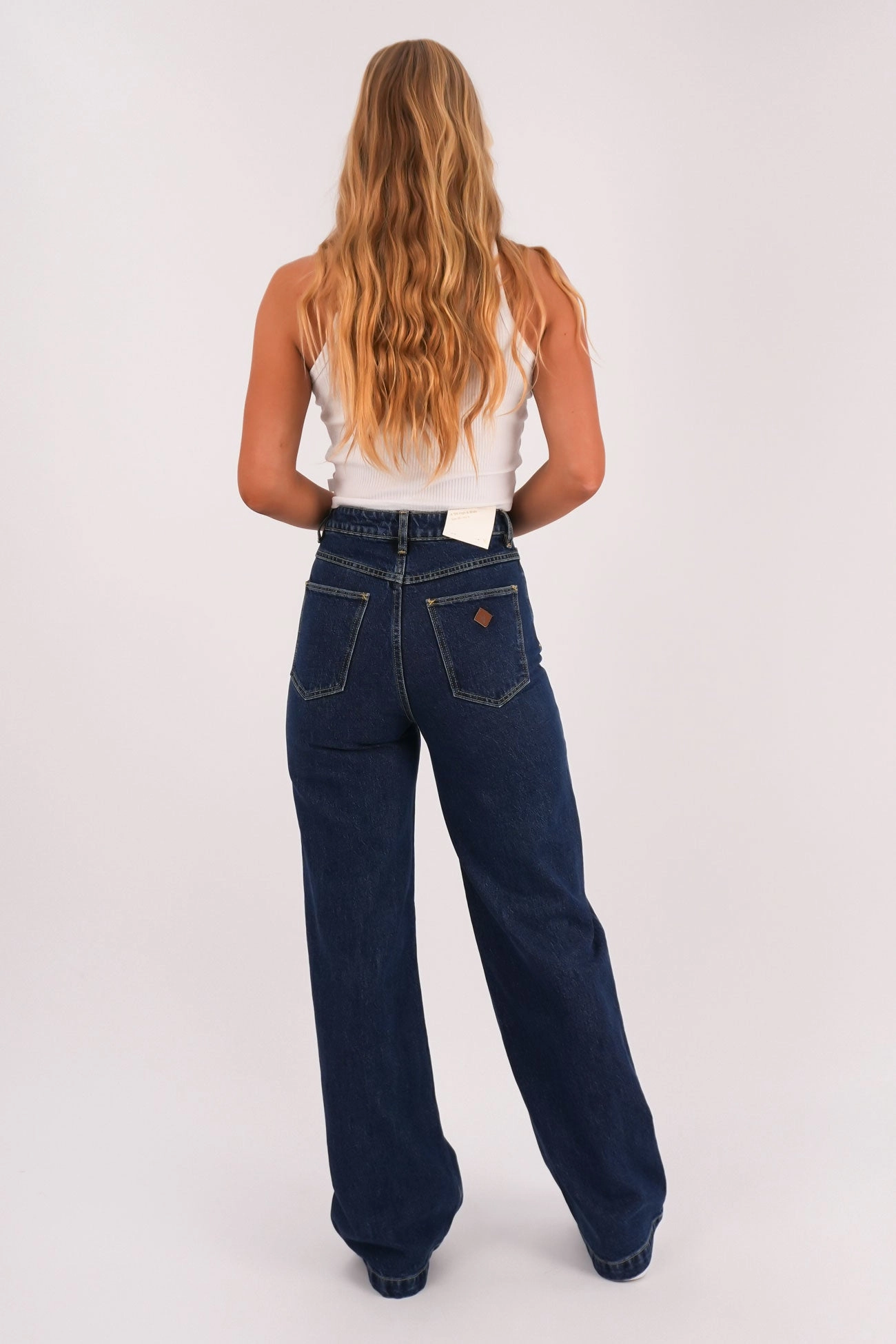 Premium Outdoor Enthusiast A 94 Wide Jean Tara