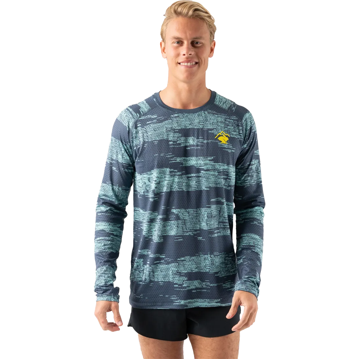 Men's EZ Tee Perf Long Sleeve Trail WaterResistant Coating SnagFree Surface