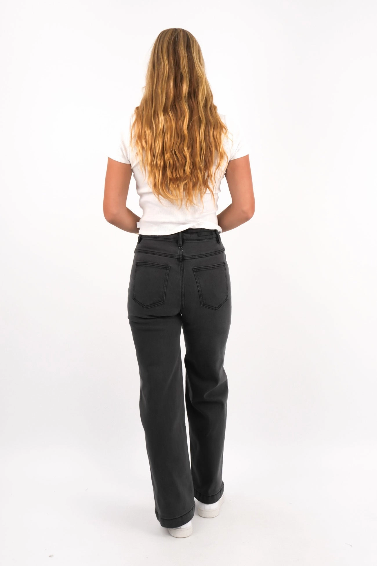 Colorfast Denim Minimalist Design Sarah Wide Leg Jean Washed Black