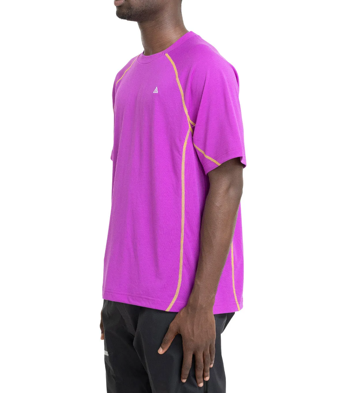 Sky Mood WaterResistant Coating Nike ACG Advanced UV Short Sleeve T-Shirt Purple