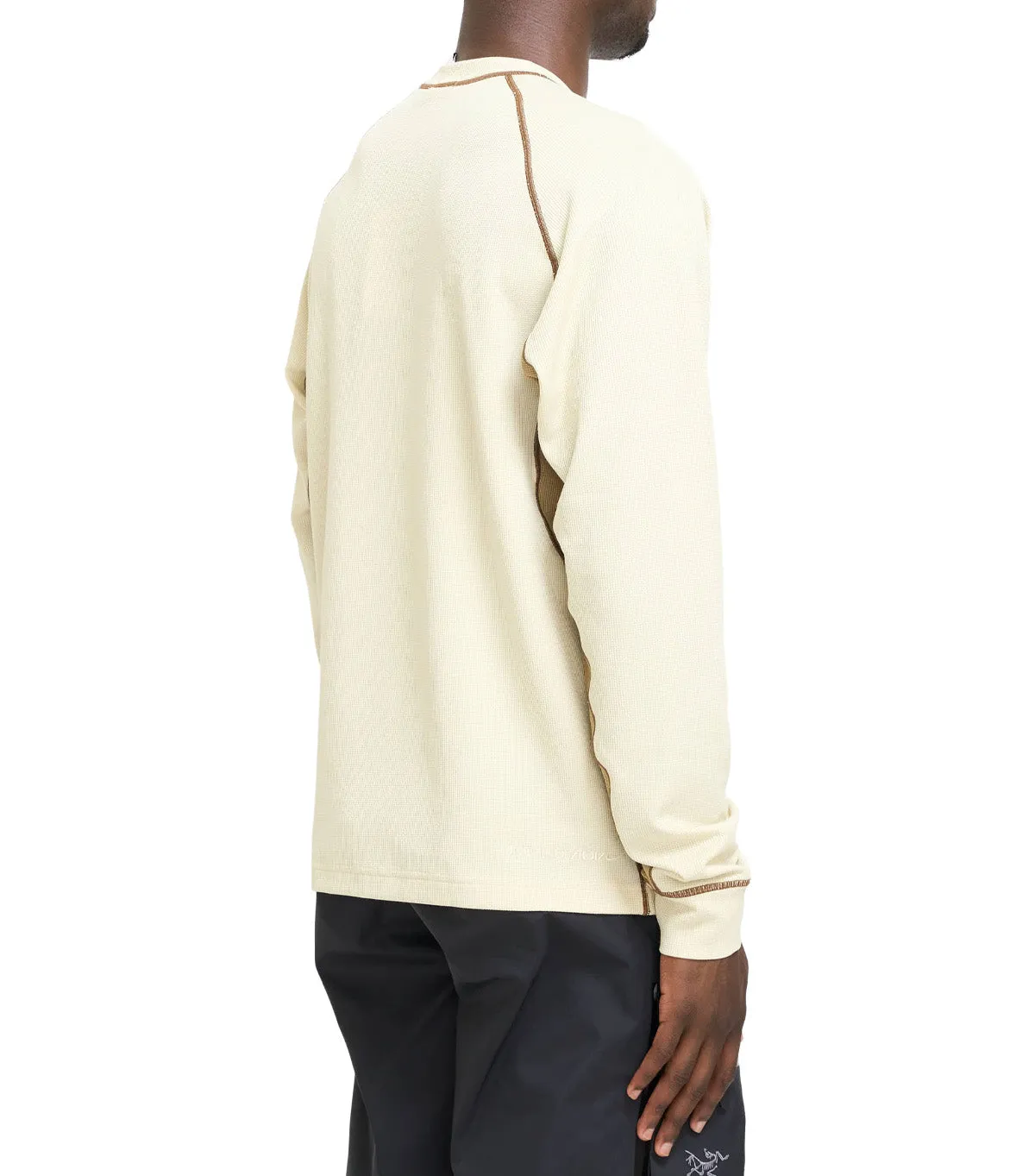 AntiPilling Finish ReflectiveTrimDetails Nike ACG Chinati Dri-FIT Long Sleeve T-Shirt Khaki