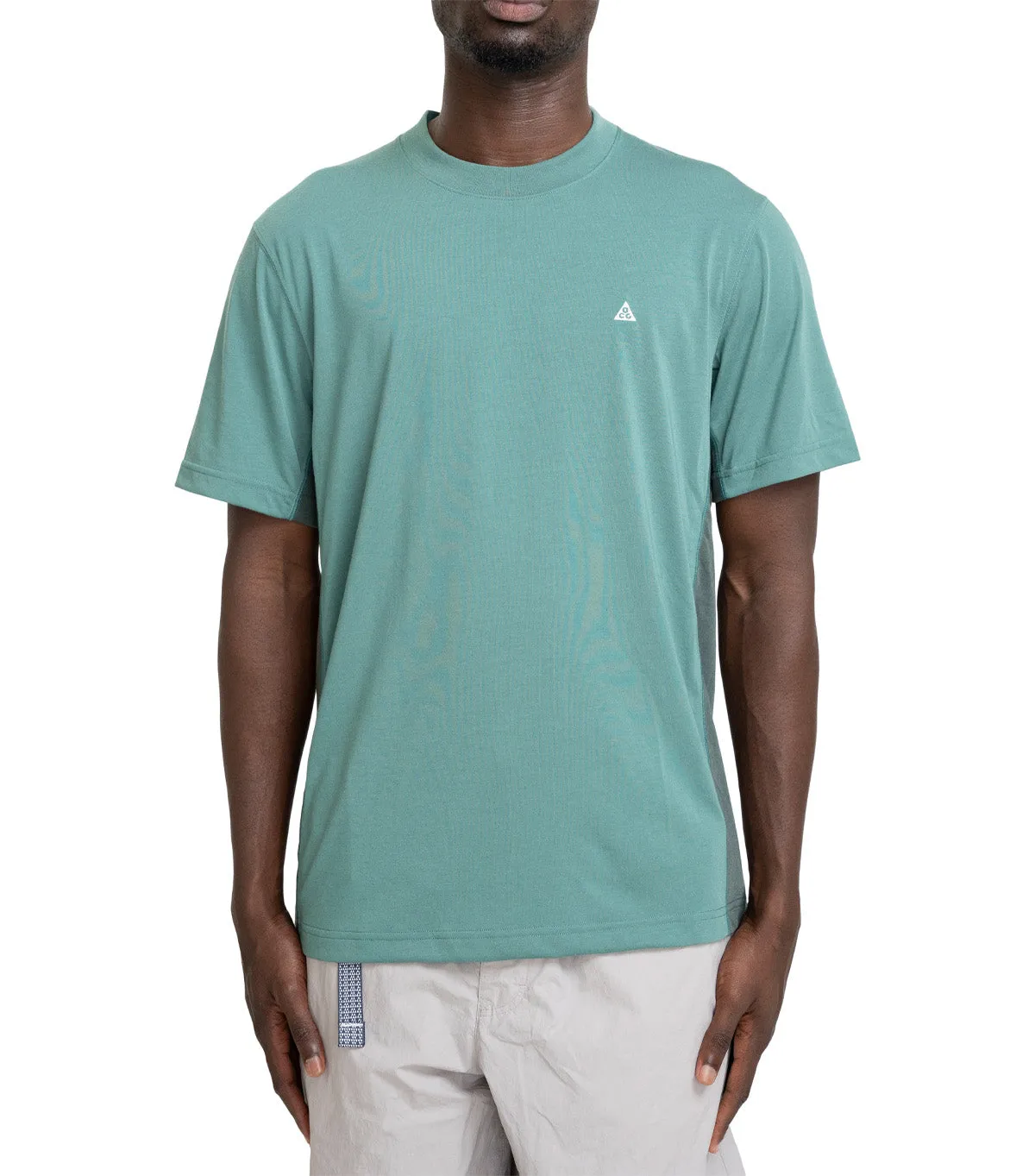 Nike ACG T-Shirt Bicoastal Green HighVisibility Trim DoubleLayeredEdging