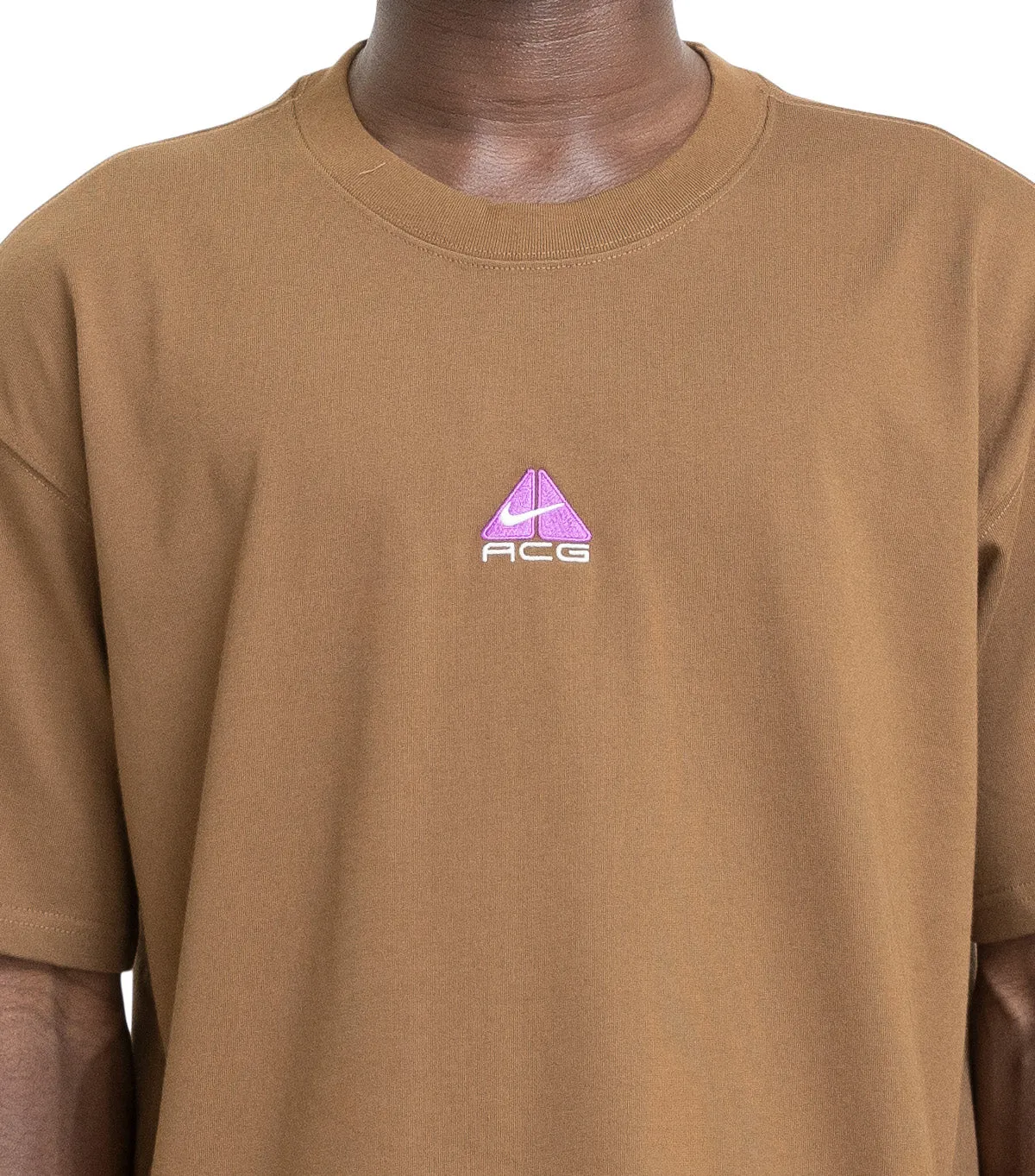 Senior Ease Nike ACG T-Shirt Mosswood Brown