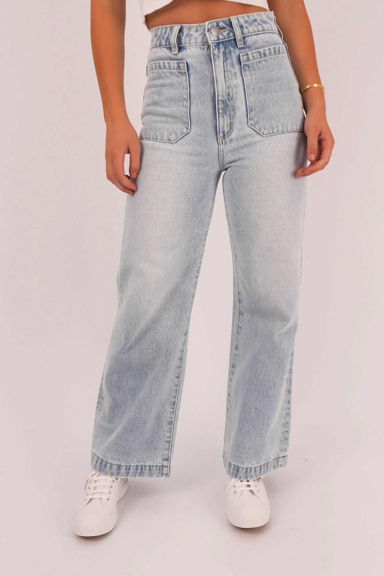 Minimalist Elegant Trendy Sunny Vibes Sailor Jean Long Beach