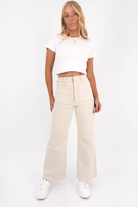 Travel Outfit Student Outfit Lightweight Sailor Zip Jean Off White