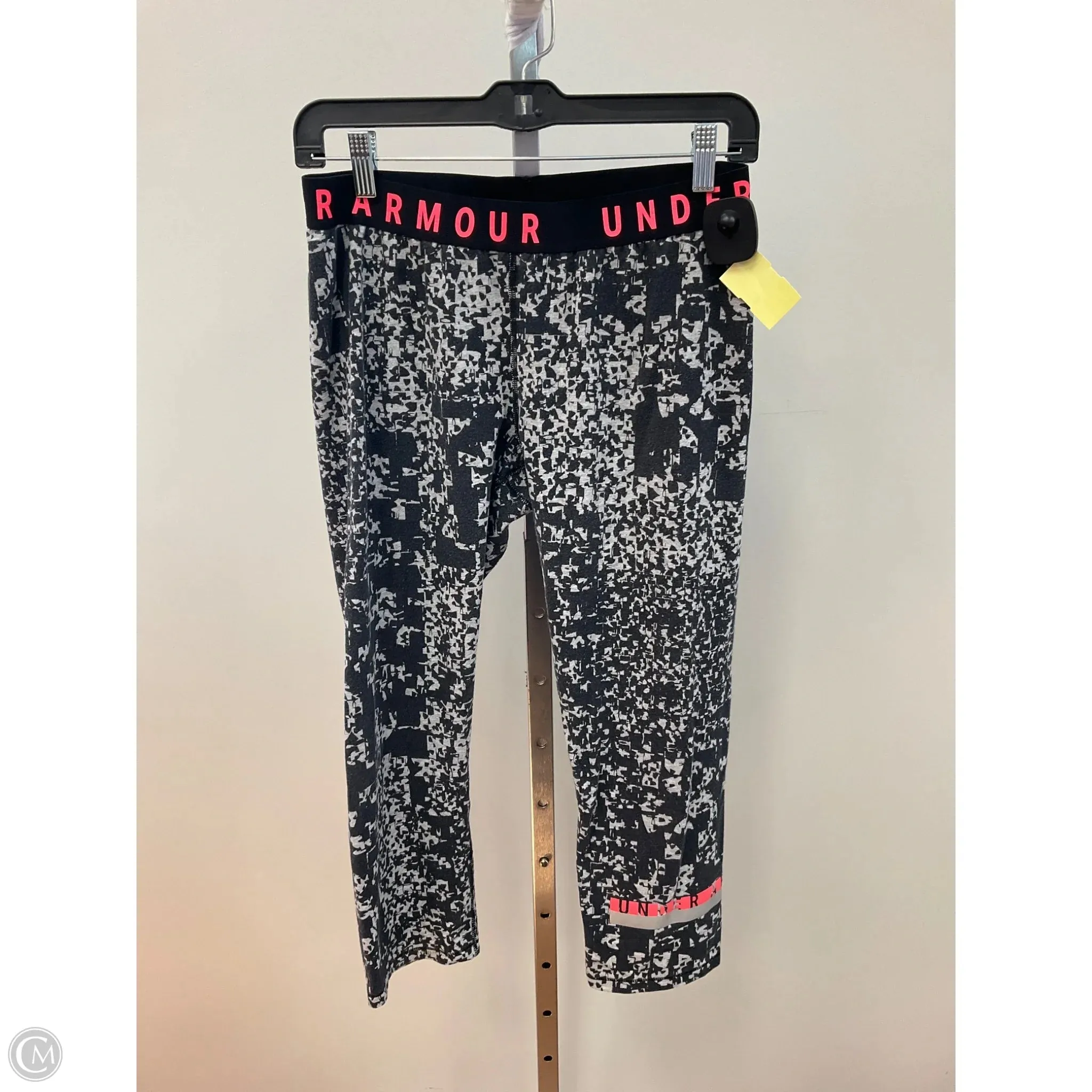 Athletic Leggings By Under Armour In Grey, Size: L Comfort Wear