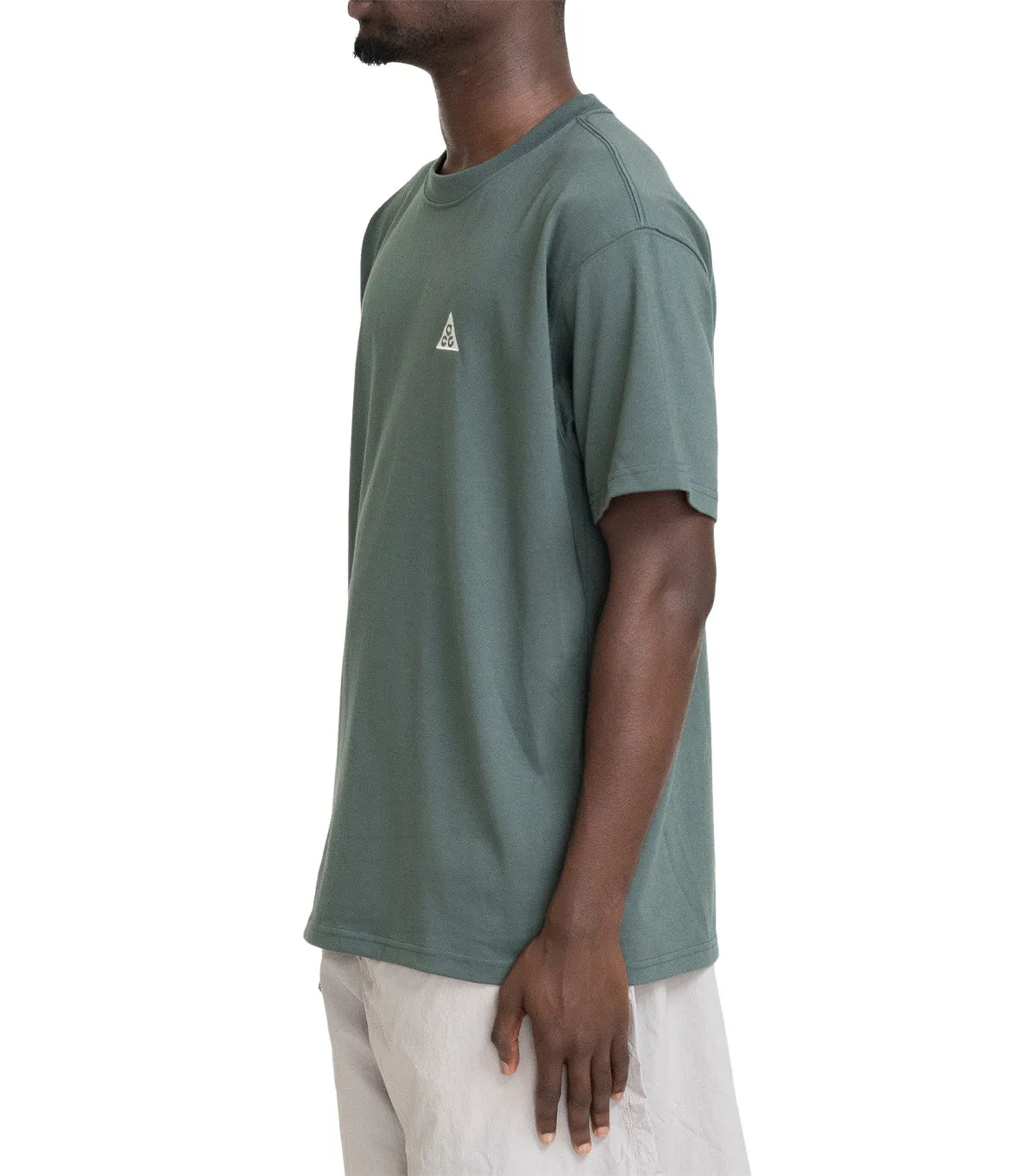 QuickAccessPockets Trend Vibe Nike ACG Dri-Fit Shirt Vintage Green