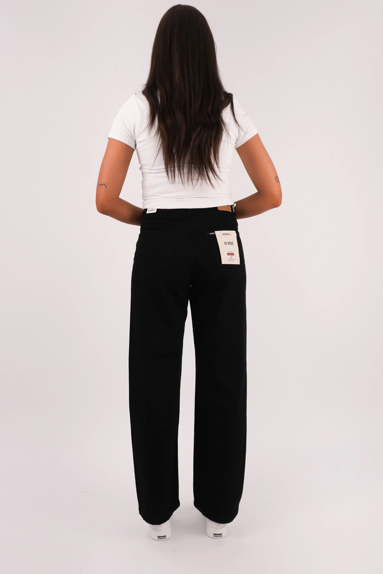 Hi Wide Jean Washed Black Simple Match