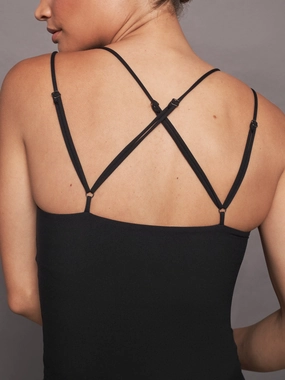 Smooth zipper closure Non Chafe Seams Strappy Tank in Melt - Black