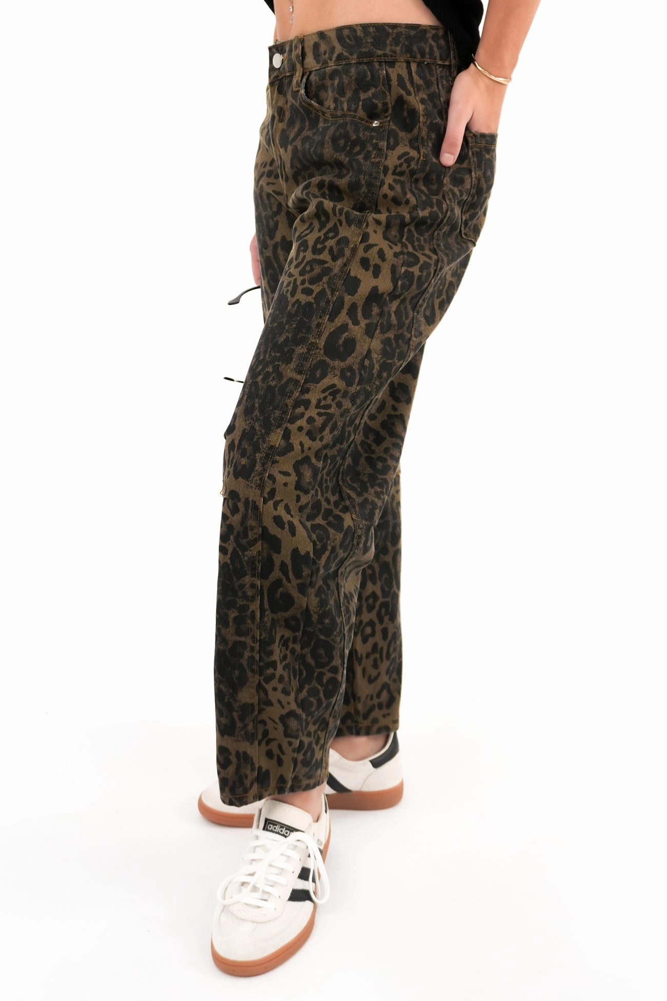 Toby Barrel Jean Leopard Lightweight Earthy Nature Lover