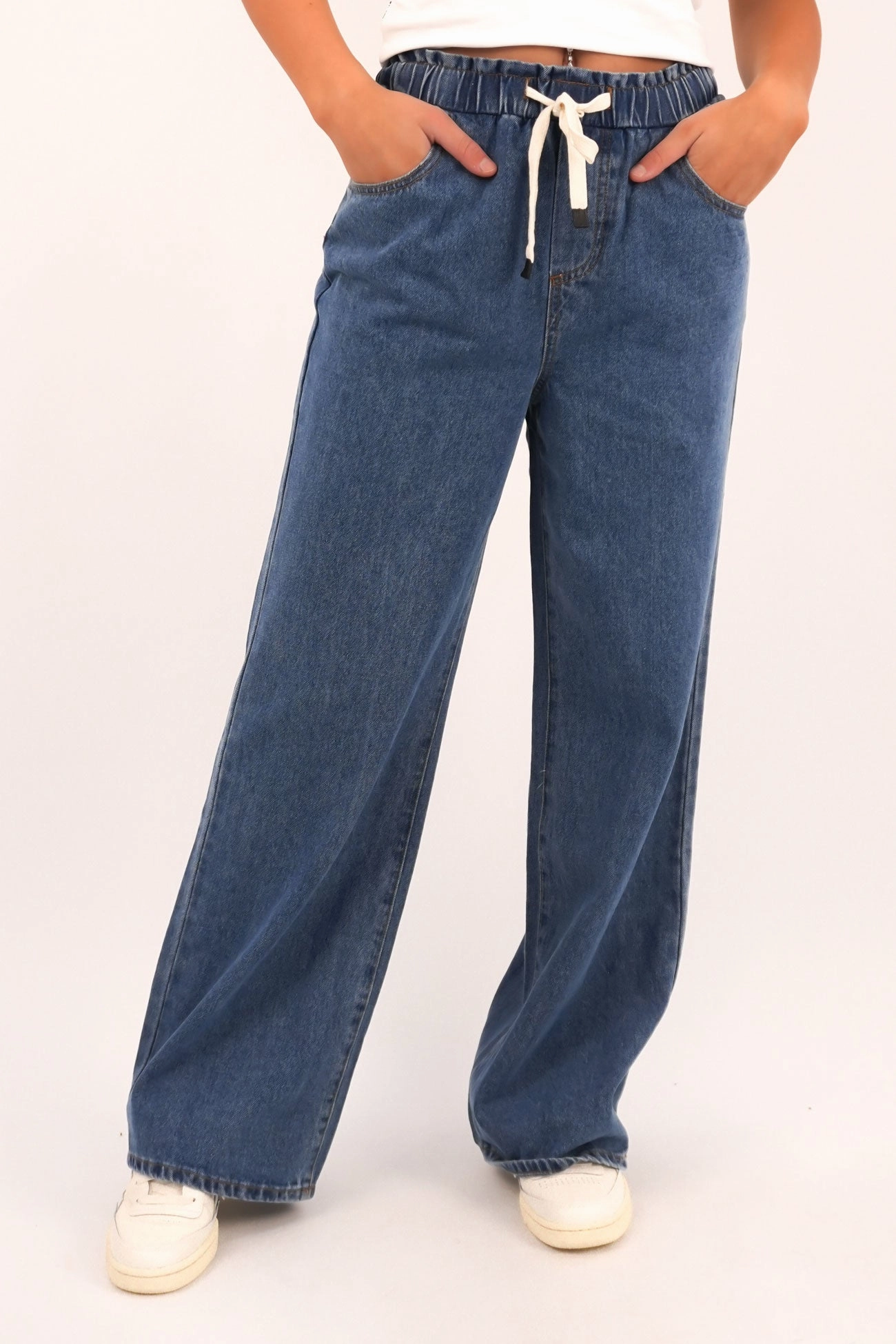 Jacob Jean Blue Minimal Edge